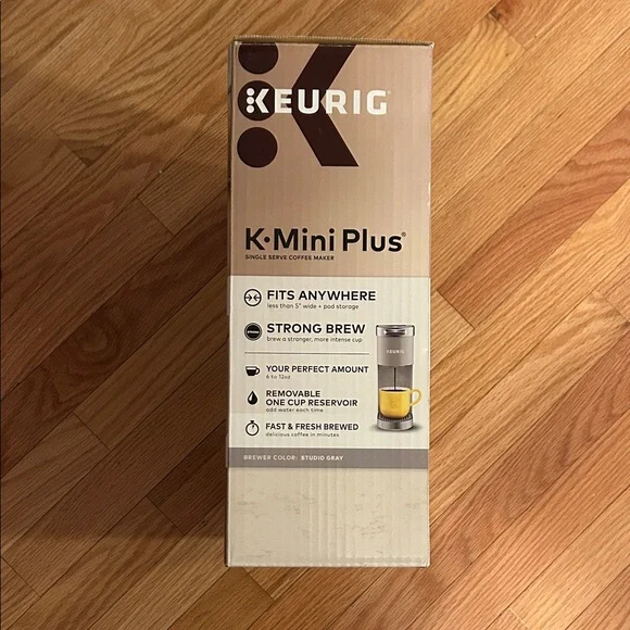 Keurig K-Mini Plus Coffee Maker in Light Gray. New With Tags - Picture 2 of 4